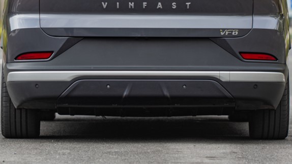 vinfast vf8